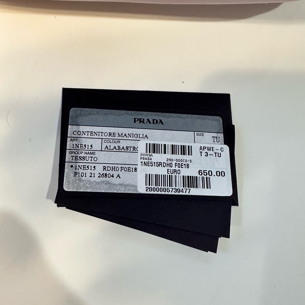 Prada Light Pink Re-Edition Nylon Shoulder Bag NEW - Picture 8 of 10